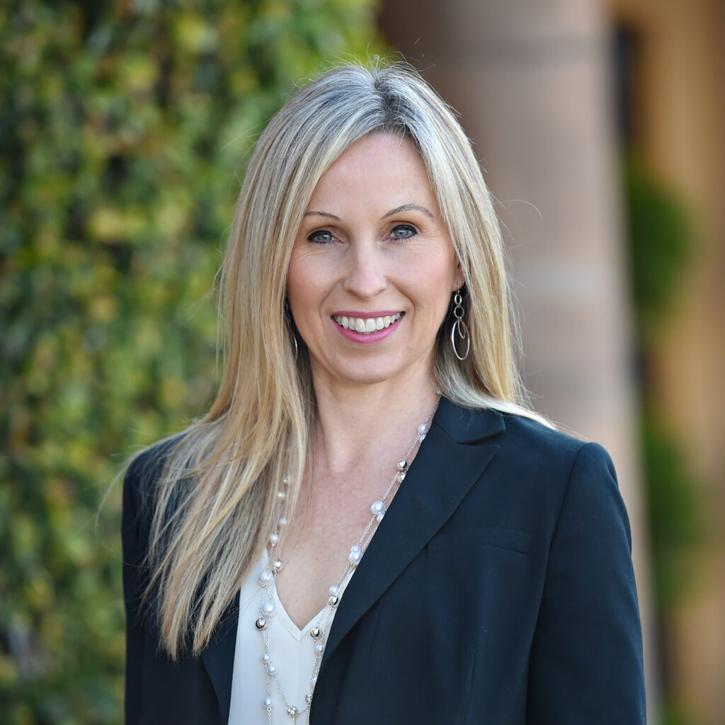 Headshot of Alisha Mecier, Chief Revenue Officer of 34 Strong.